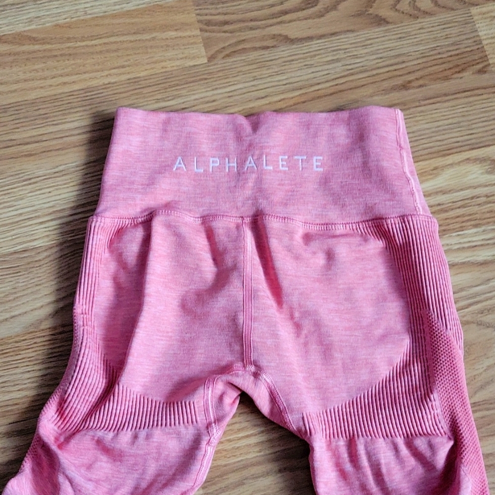 Alphalete halo leggings